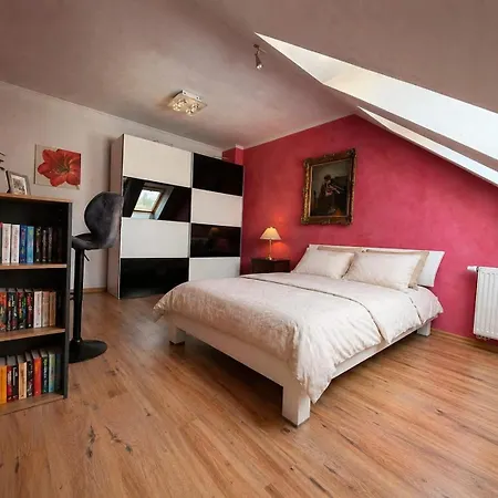 Apartment Family - Sunny Terrace - 3 Bedrooms - Parking