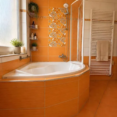 Family - Sunny Terrace - 3 Bedrooms - Ac Lejlighed *